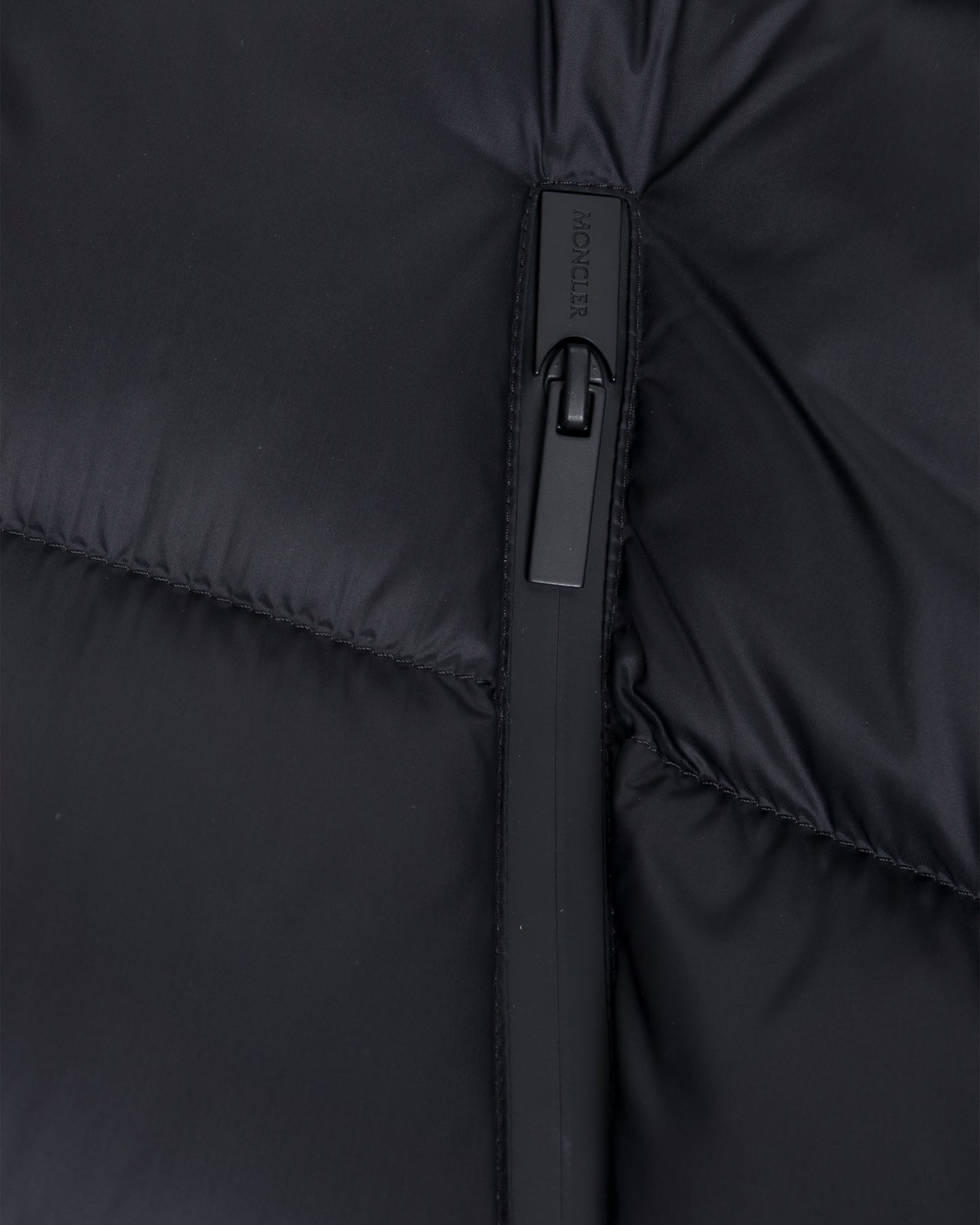 MONCLER Arajoki Jacket