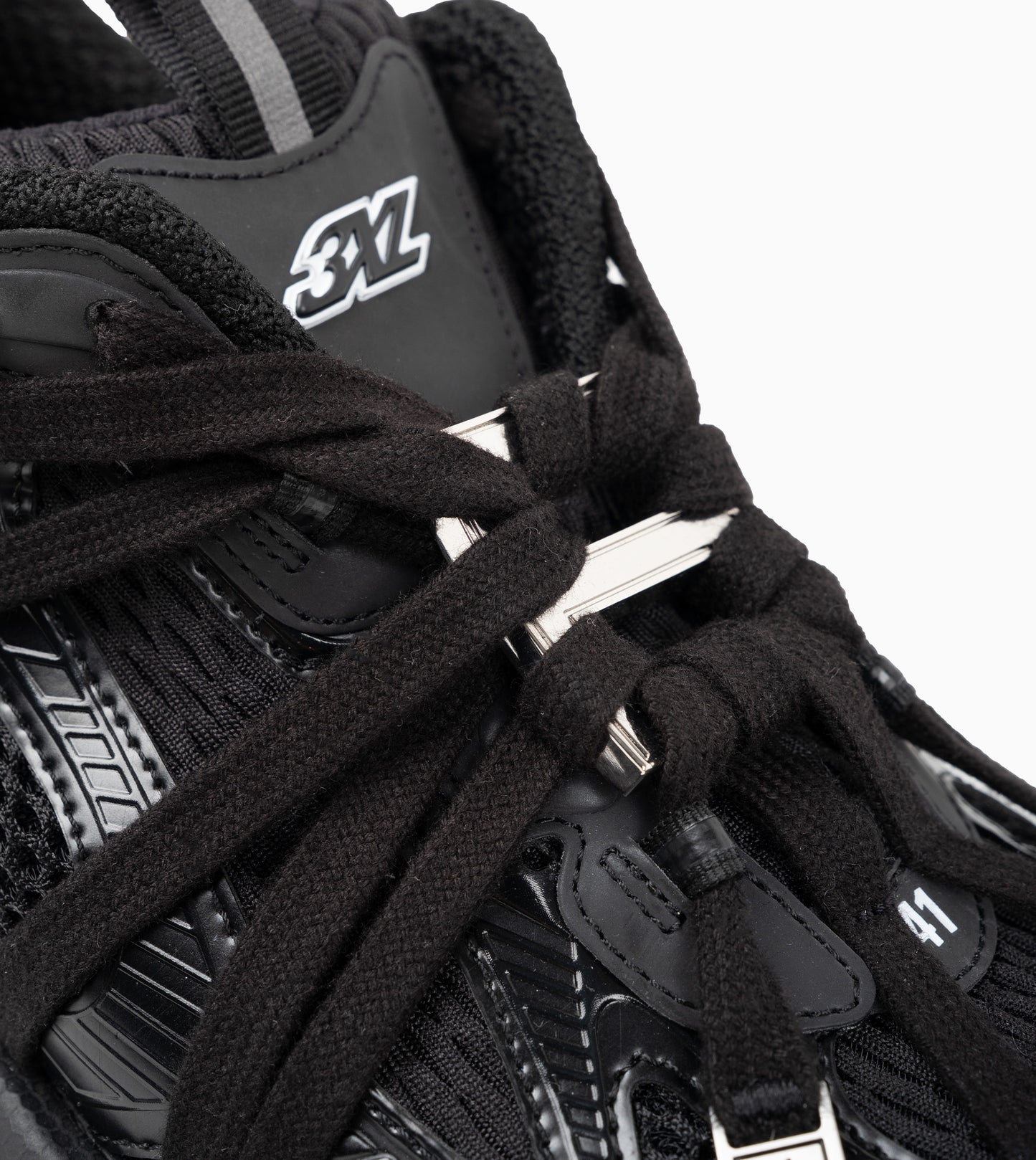 BALENCIAGA 3xl Sneaker in Black