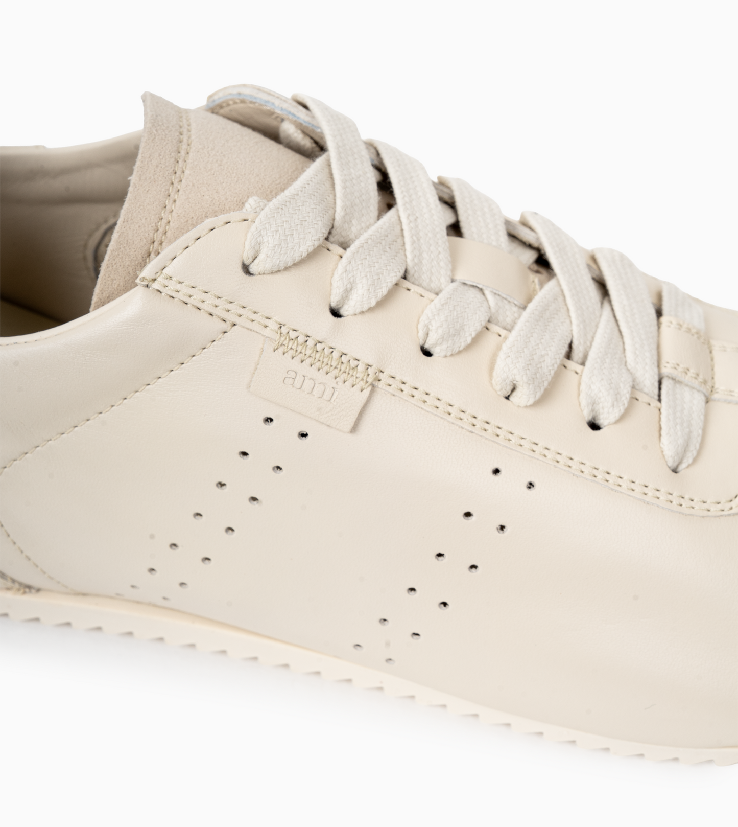 AMI PARIS Smooth Leather Sneaker