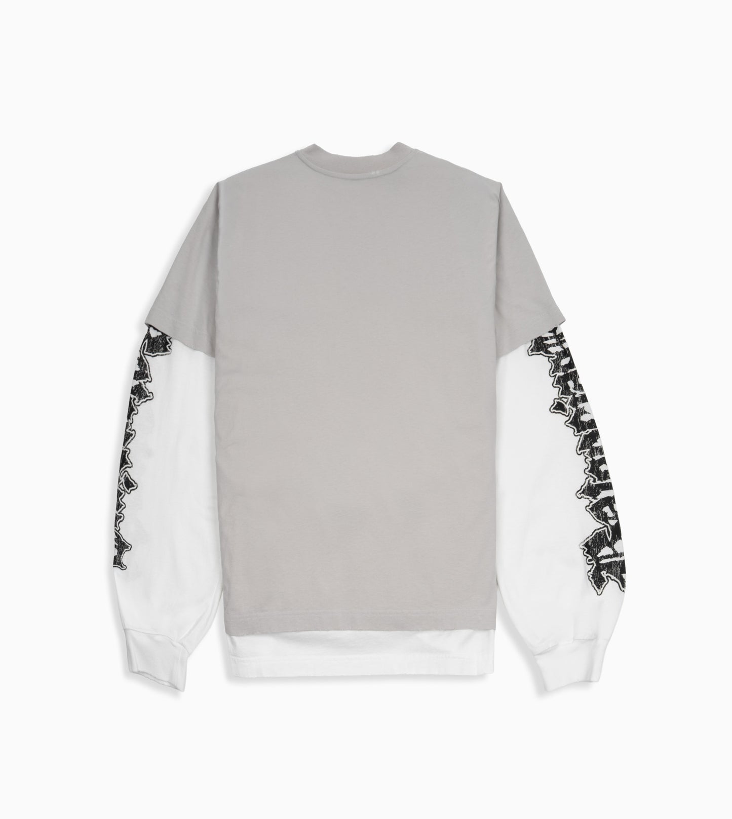 Camisa Balenciaga doble con diseño metal merch