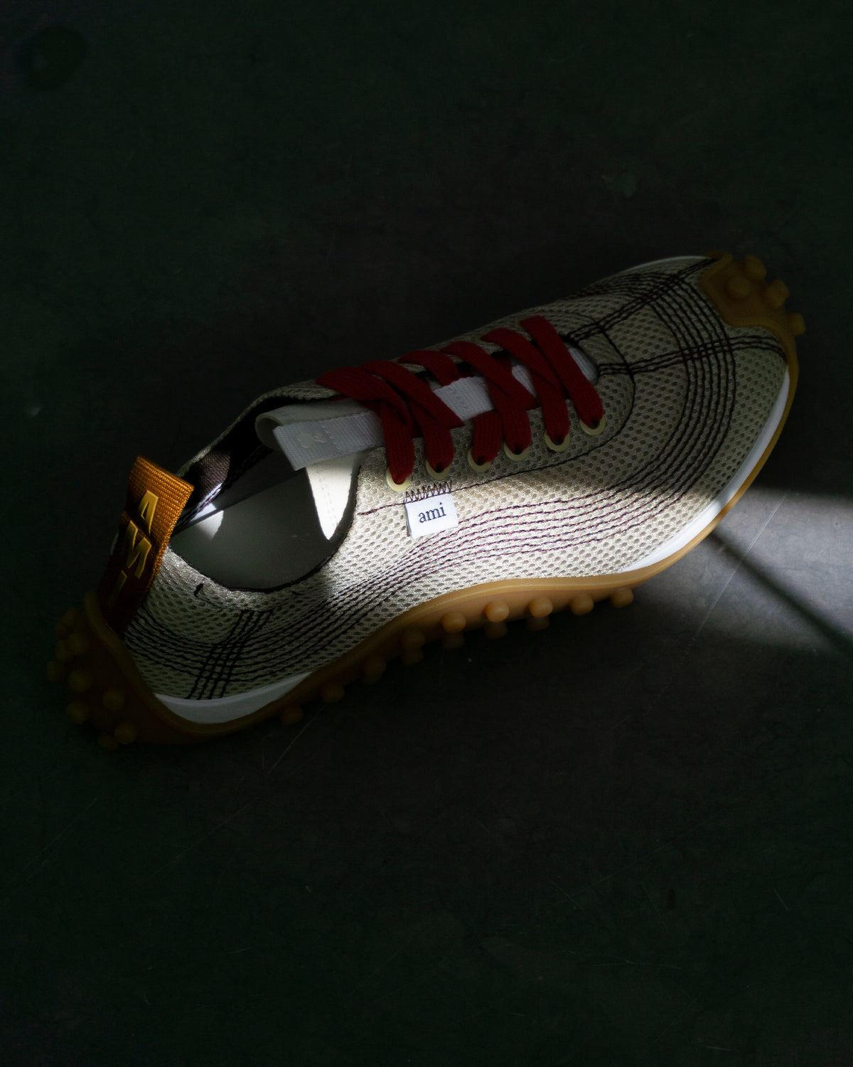 AMI PARIS Mirage Sneaker Beige