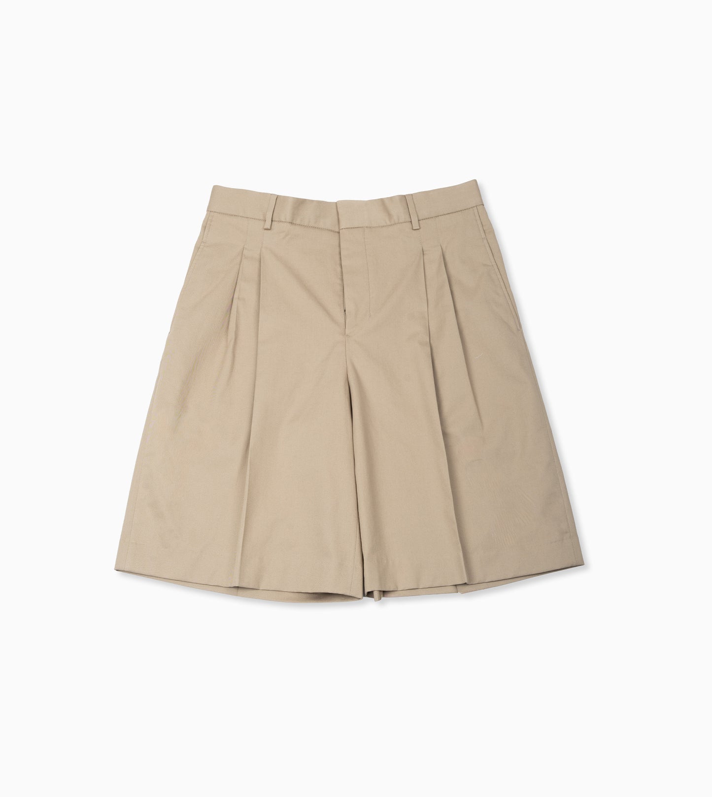 Bermudas AMI PARIS de tiro bajo con dos pinzas