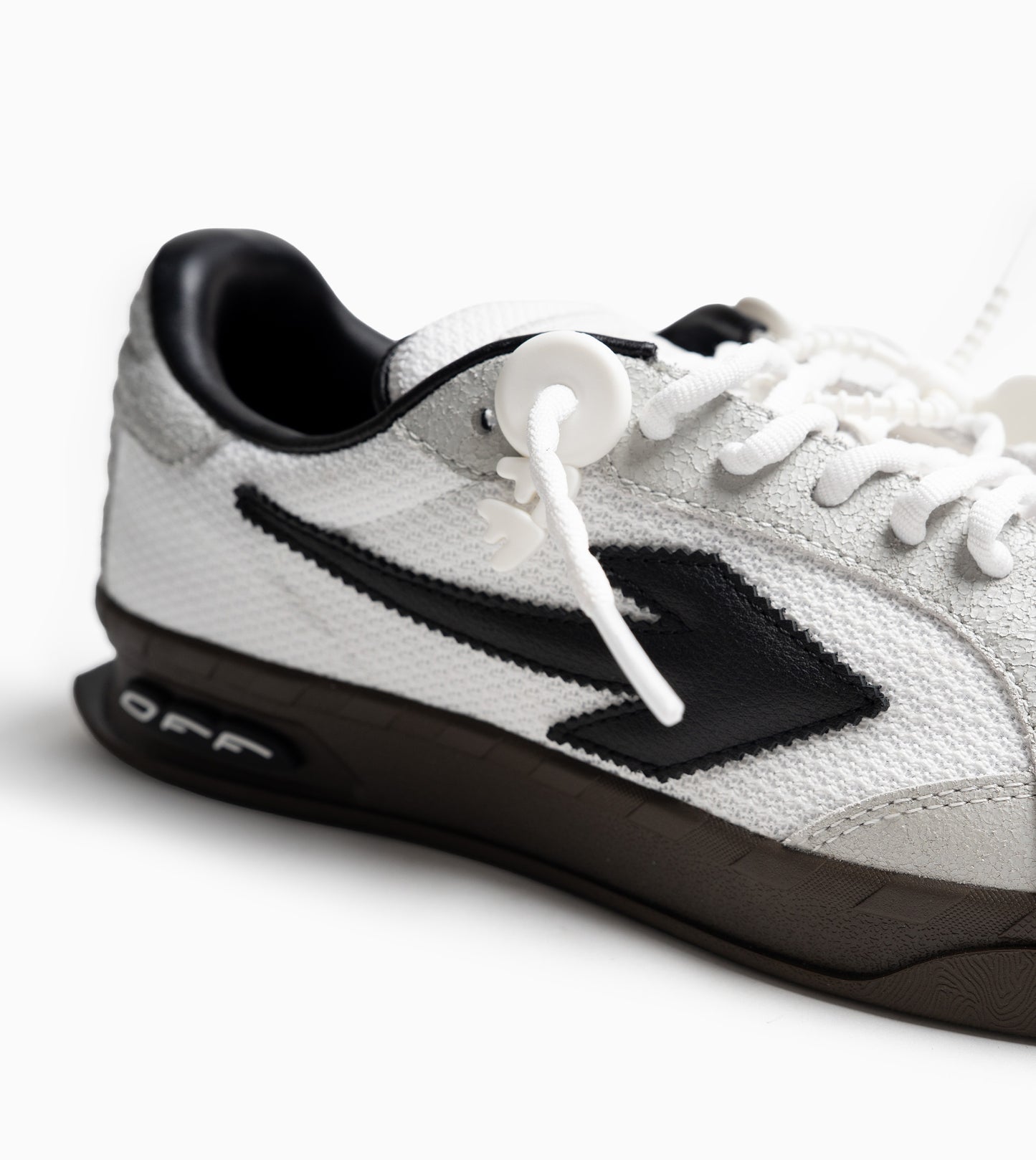 OFF-WHITE New Slim Sneaker White Black