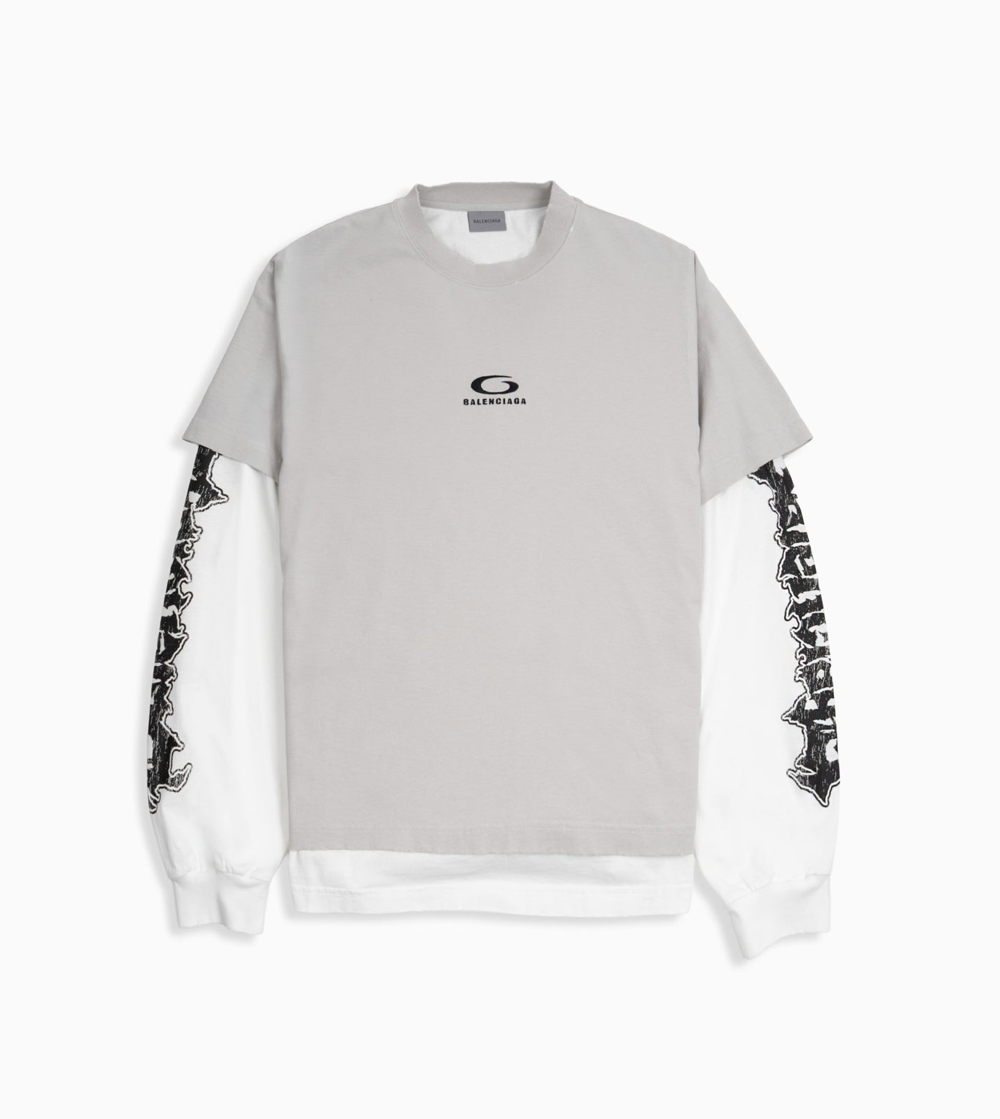 Camiseta Balenciaga doble con diseño metal merch