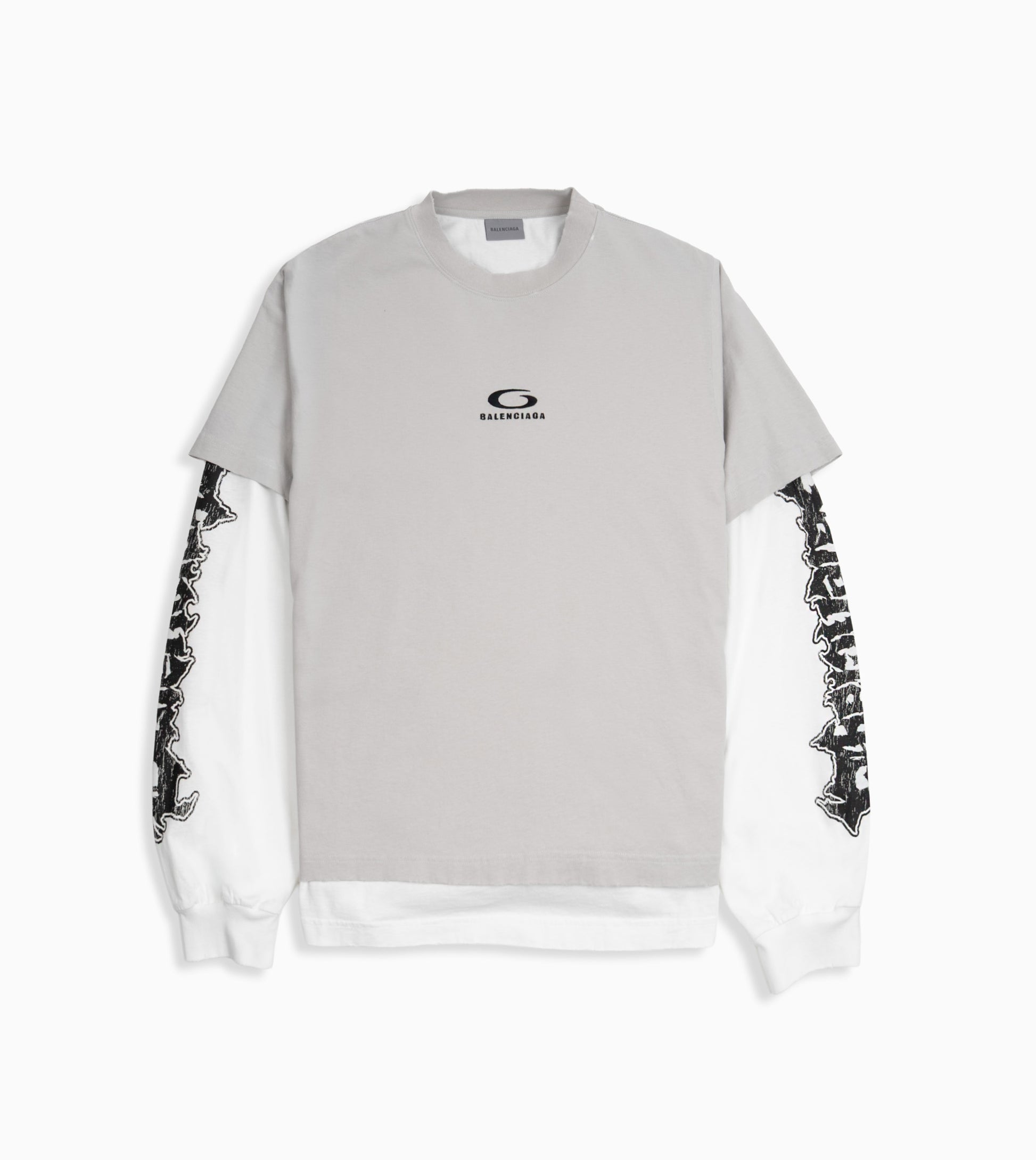 Camiseta Balenciaga doble con diseño metal merch