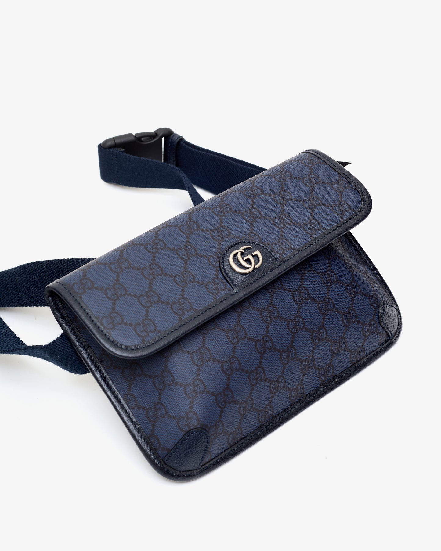 GUCCI Ophidia Belt Bag